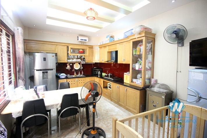 6 floor house for rent in Trung Kinh, Ha Noi